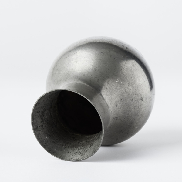 Björn Trägårdh, Vase Model A1706, Svenskt Tenn, 1931